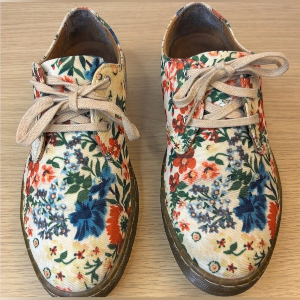 Dr Martens Secret Garden Giselle Floral Canvas Women's Shoes Size 6